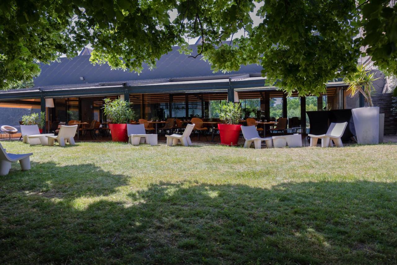 Hôtel et SPA du Château Lagord Exterior foto